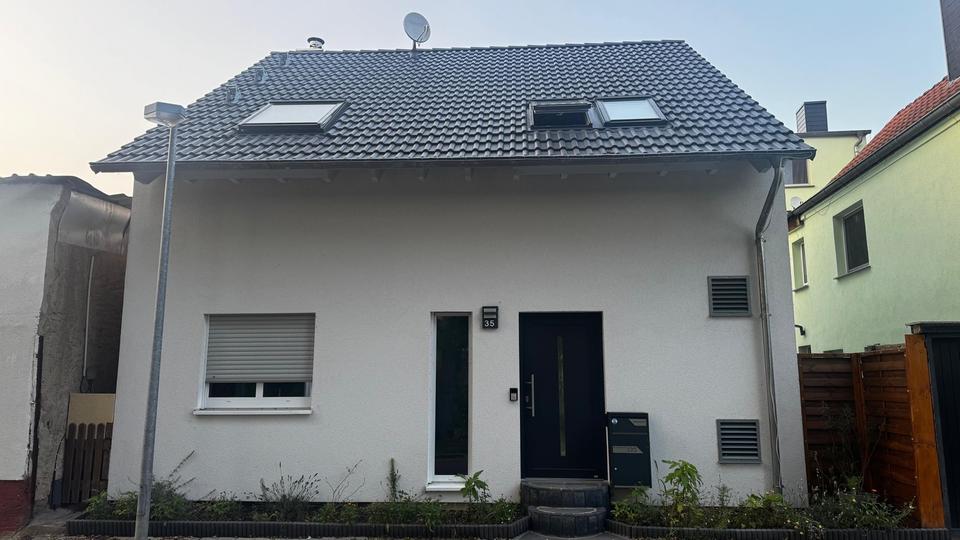 Ein ein Familien Haus 4 zimmer