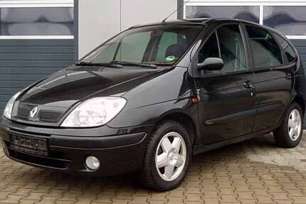 Renault Scenic 186.700 km 2.480 € Kist 97270