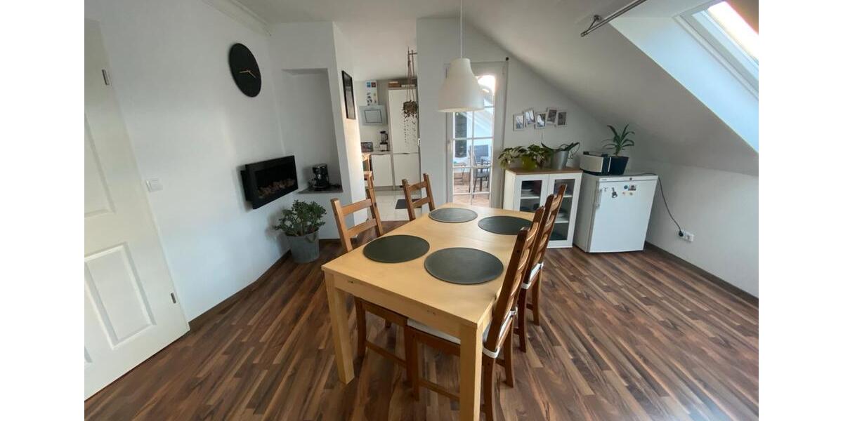 Dachgeschoßwohnung Niedenstein - 2 Zimmer, 128 m&sup2;, 239.000&euro; | Angebot:25414020