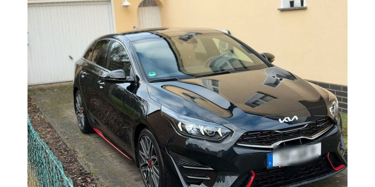 Kia pro ceed / ProCeed 54.000 km 26.699 &euro; Blankenfelde-Mahlow 15827