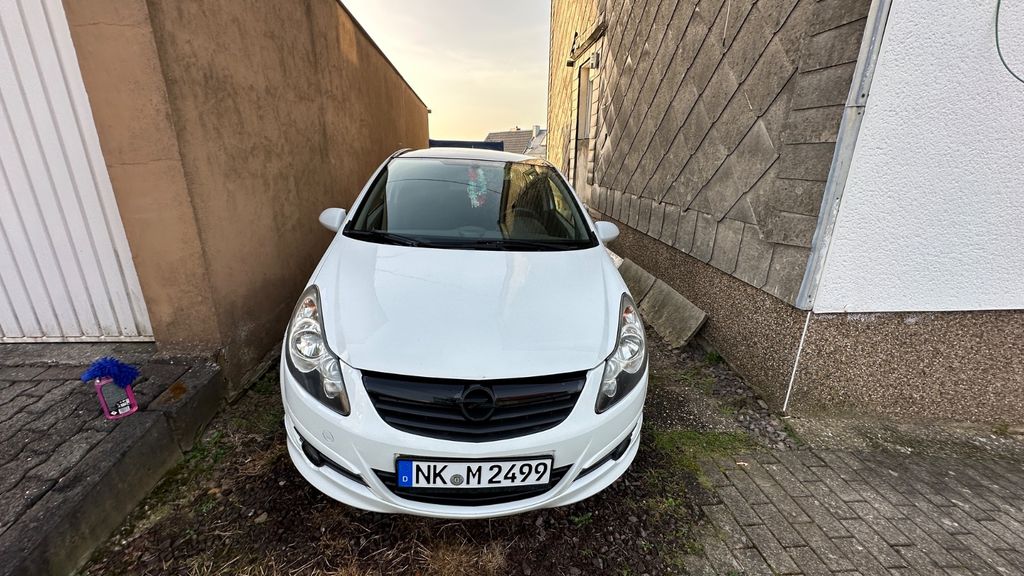 Opel Corsa 205.473 km 1.450 &euro; Merchweiler 66589