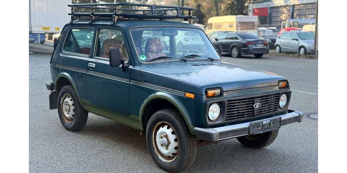 Lada Niva 100.000 km 1.350 € Niefern-Öschelbhronn 75223