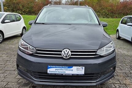 VW Touran 88.827 km 17.890 € Limburg 65553
