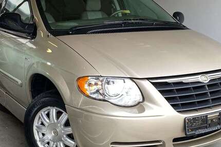 Chrysler Voyager 70.000 km 11.384 € Fellbach 70734