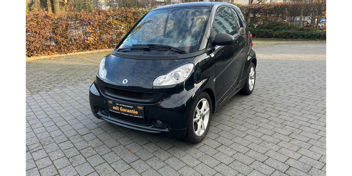Smart ForTwo 92.000 km 5.490 &euro; Wiesbaden 65197