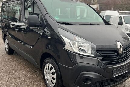 Renault Trafic 57.000 km 18.900 &euro; München 81243