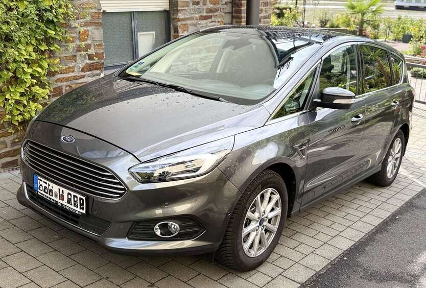 Ford S-Max 72.500 km 16.900 € Zell (Mosel) 56856