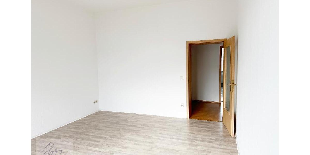 Etagenwohnung Riesa - 2 Zimmer, 73 m&sup2;, 395&euro; | Angebot:26400675