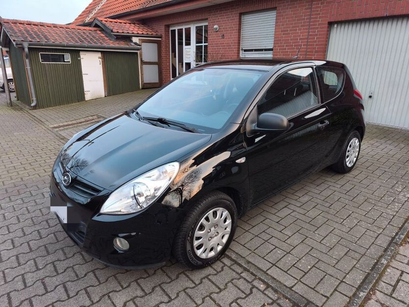 Hyundai i20 157.700 km 2.890 € Ibbenbüren 49479