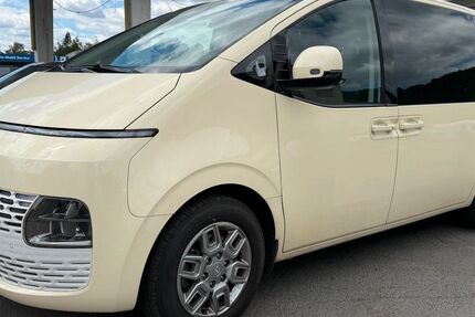Hyundai STARIA 208.497 km 21.990 &euro; Sontra 36205