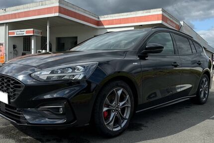 Ford Focus 67.962 km 19.900 &euro; Paderborn 33106
