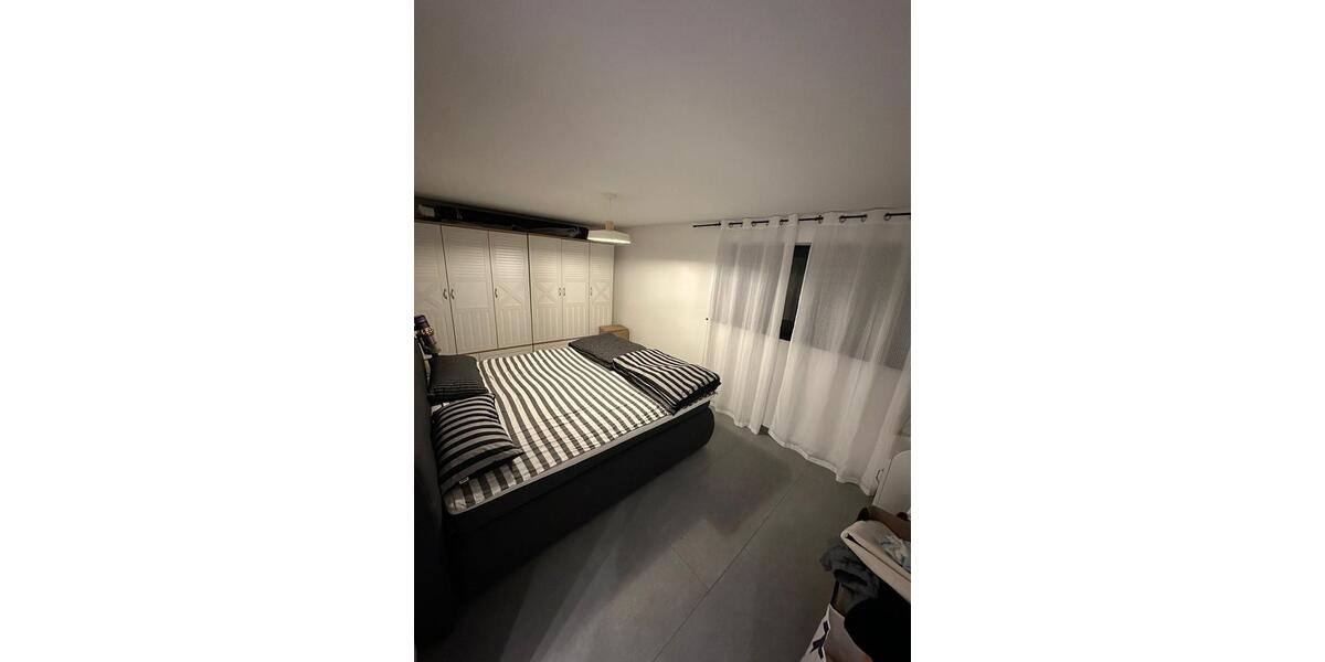 Etagenwohnung Weinstadt - 2 Zimmer, 48 m&sup2;, 950&euro; | Angebot:26663453