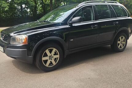 Volvo XC90 347.350 km 5.000 &euro; Freiburg 79115
