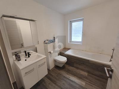IDYLLISCH MIT VIEL PLATZ, KAMIN UND TOLLEM GARTEN - Einfamilienhaus Neuhaus am Rennweg | Angebot:27236353