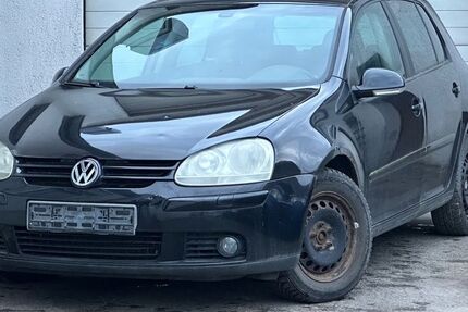 VW Golf 270.000 km 1.490 &euro; Leinefelde 37327