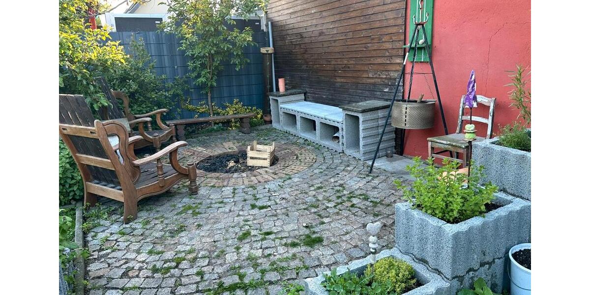 Doppelhaushälfte Bad Liebenwerda - 9 Zimmer, 165 m&sup2;, 230.000&euro; | Angebot:26648123