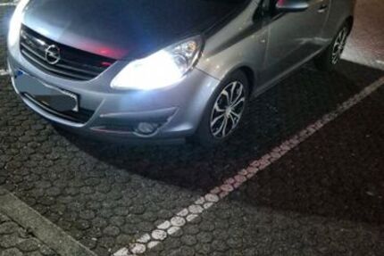 Opel Corsa 187.850 km 2.750 &euro; Seligenstadt 63500