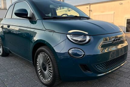 Fiat 500e 11.750 km 17.290 &euro; Alsdorf-Hoengen (bei Aachen) 52477