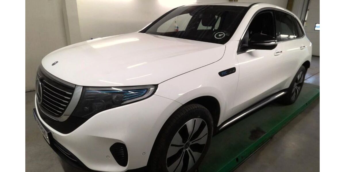 Mercedes-Benz EQC 143.908 km 26.490 &euro; Quickborn 25451