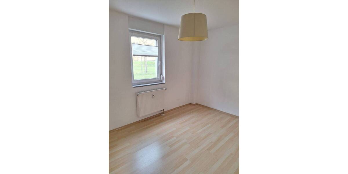 Etagenwohnung Karlsruhe Südweststadt - 3 Zimmer, 86 m&sup2;, 600&euro; | Angebot:26289757