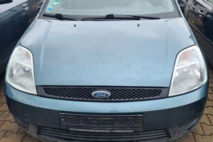 Ford Fiesta 197.455 km 1.800 &euro; Tuttlingen 78532