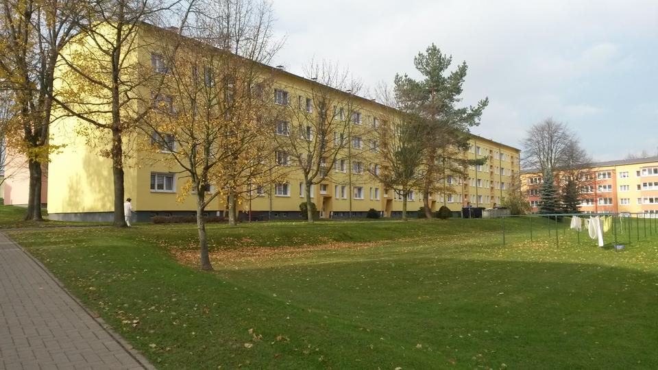 Etagenwohnung Neustadt in Sachsen - 3 Zimmer, 58 m&sup2;, 335&euro; | Angebot:26276024