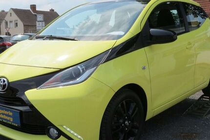 Toyota Aygo (X)