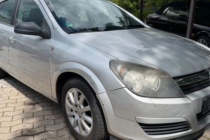 Opel Astra 180.500 km 1.950 &euro; Bielefeld 33659