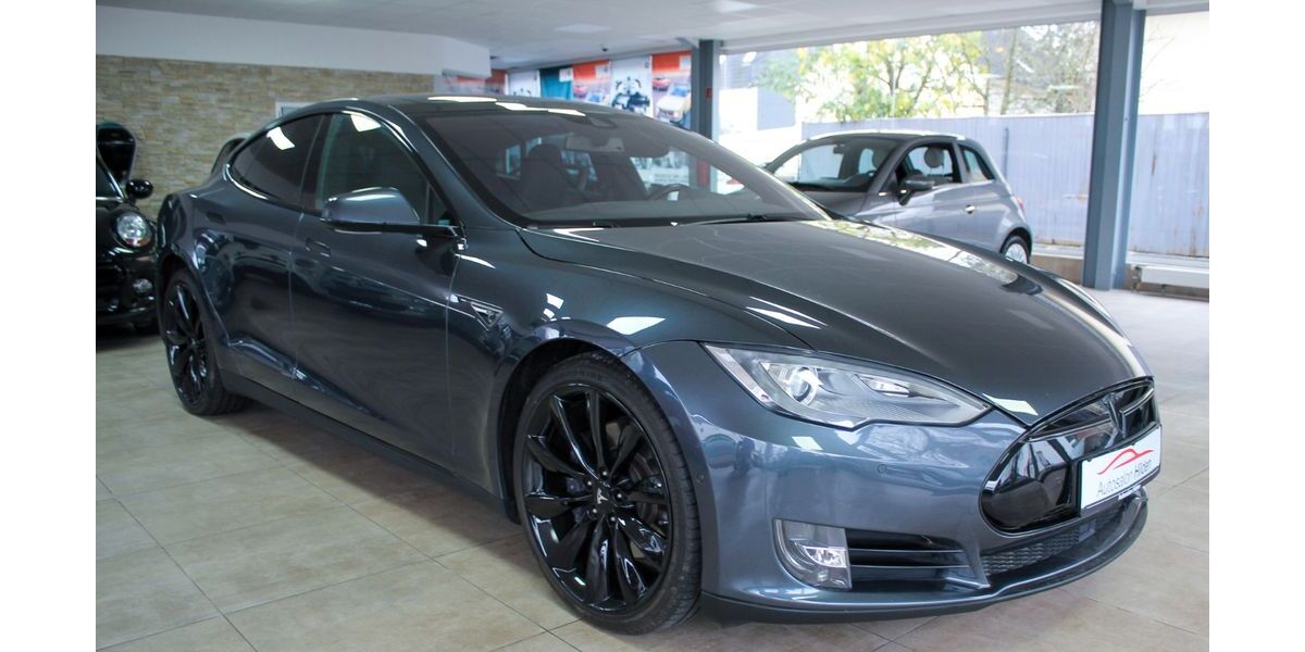 Tesla Model S 117.800 km 25.999 € Hilden (bei Düsseldorf) 40721