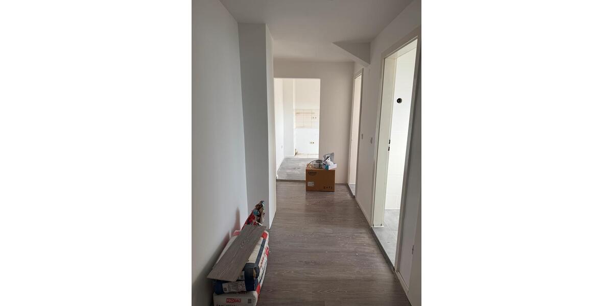 Dachgeschoßwohnung Neuss Furth-Mitte - 2 Zimmer, 55 m&sup2;, 700&euro; | Angebot:25045377