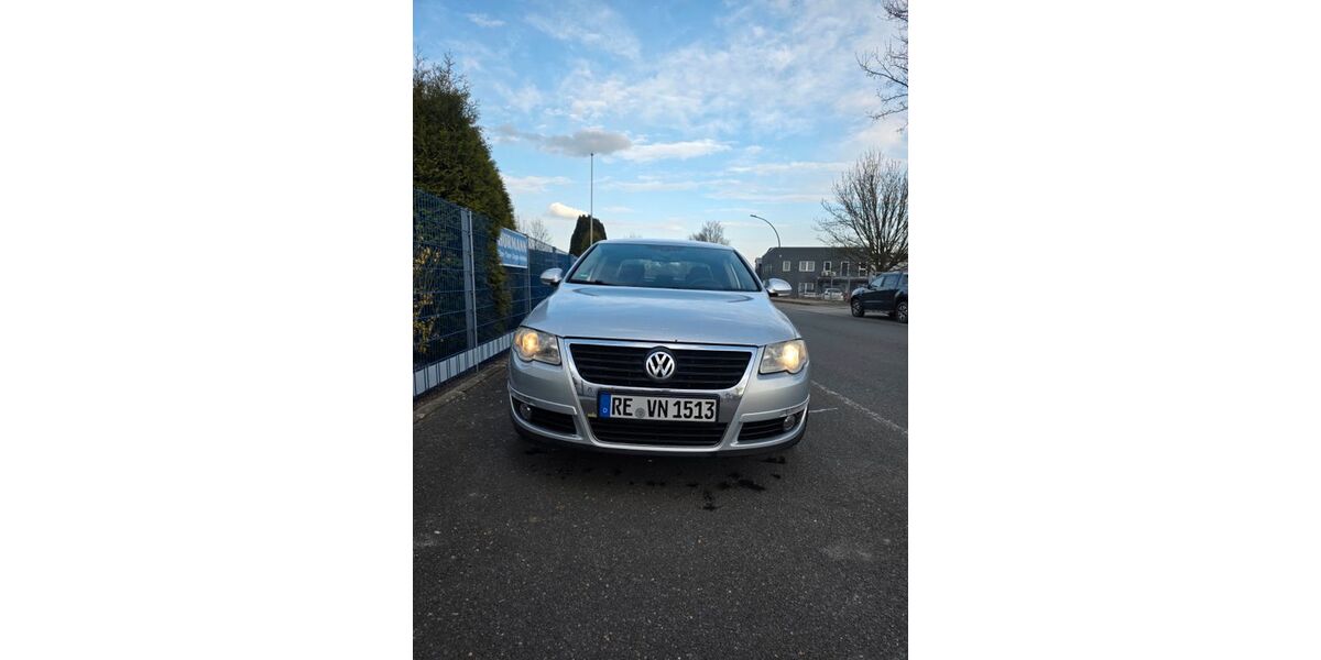 VW Passat 318.200 km 2.850 &euro; Oer-Erkenschwick 45739