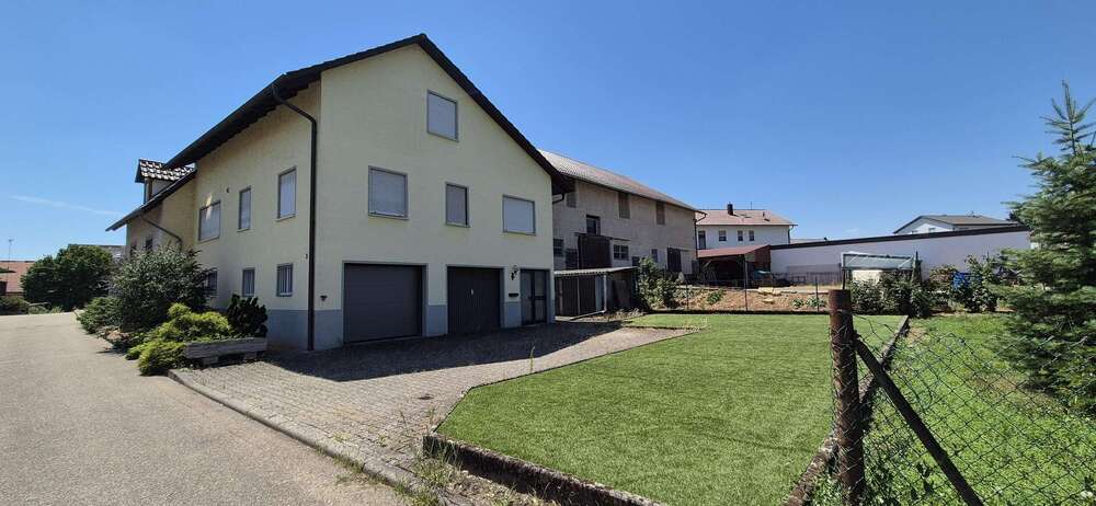 Einfamilienhaus Eppingen - 9 Zimmer, 142 m&sup2;, 350.000&euro; | Angebot:27068999
