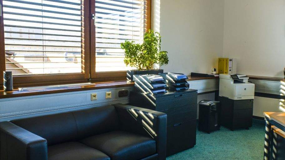 Gewerbeobjekt Esslingen am Neckar Pliensauvorstadt - 110&euro; | Angebot:25870639