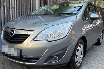 Opel Meriva 73.912 km 5.300 &euro; Berlin 10967