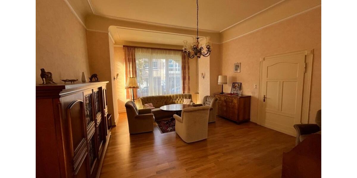 Repräsentative StadtVilla, Top Lage, auch gut für Lux. u. Trier 11 zimmer