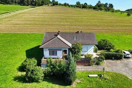Haus Schorndorf Knöbling - 6 Zimmer, 142 m&sup2;, 299.000&euro; | Angebot:25687339