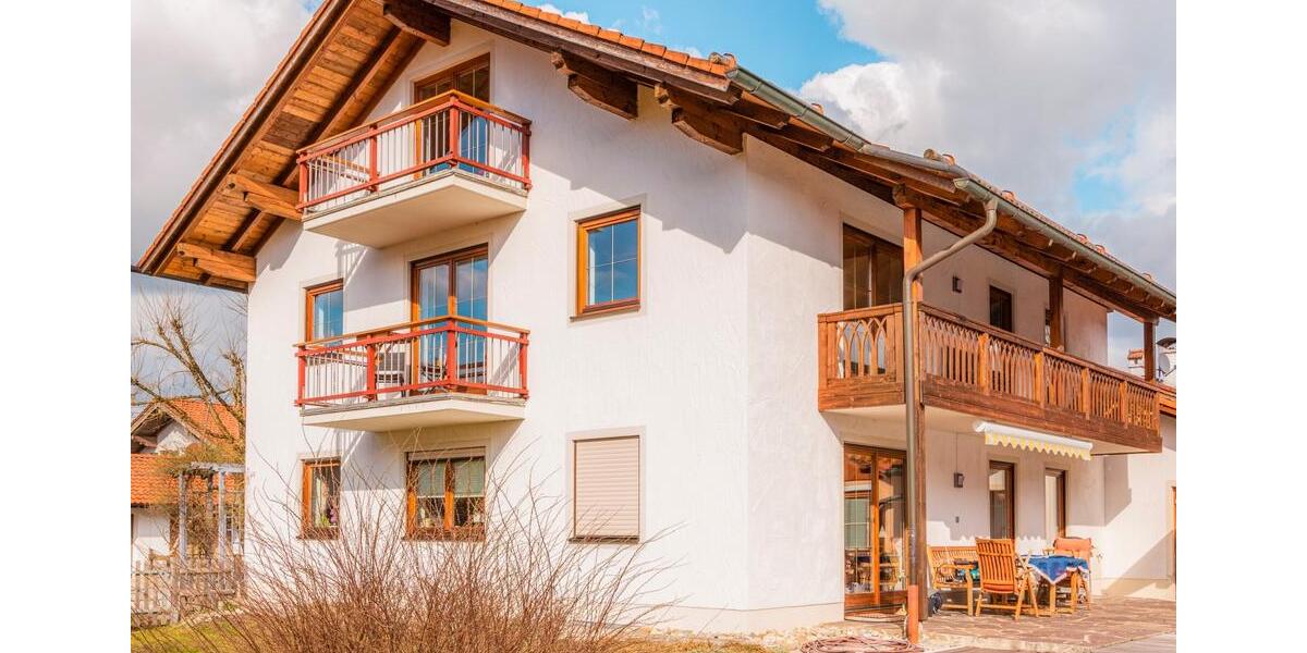 Etagenwohnung Kirchanschöring - 3 Zimmer, 96 m&sup2;, 980&euro; | Angebot:25415390