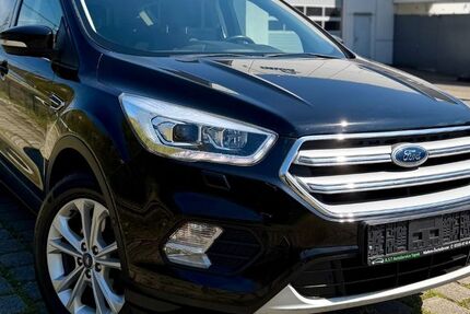 Ford Kuga 78.000 km 12.999 &euro; Pforzheim 75181