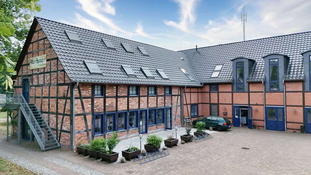 Gewerbeobjekt Bad Wilsnack - 675.000&euro; | Angebot:27111907
