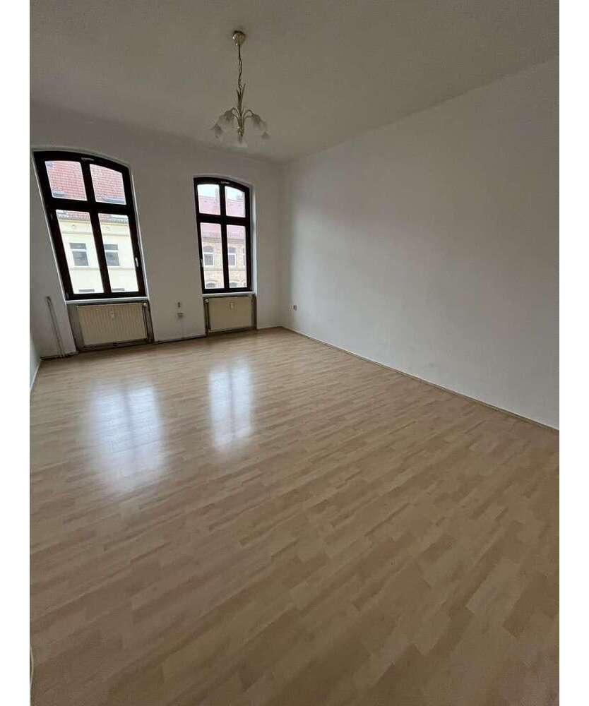 Wohnung zum Mieten in Bitterfeld 600 € 110 m²