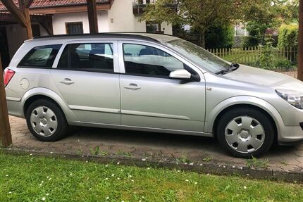 Opel Astra 143.436 km 4.899 &euro; Ebrach 96157