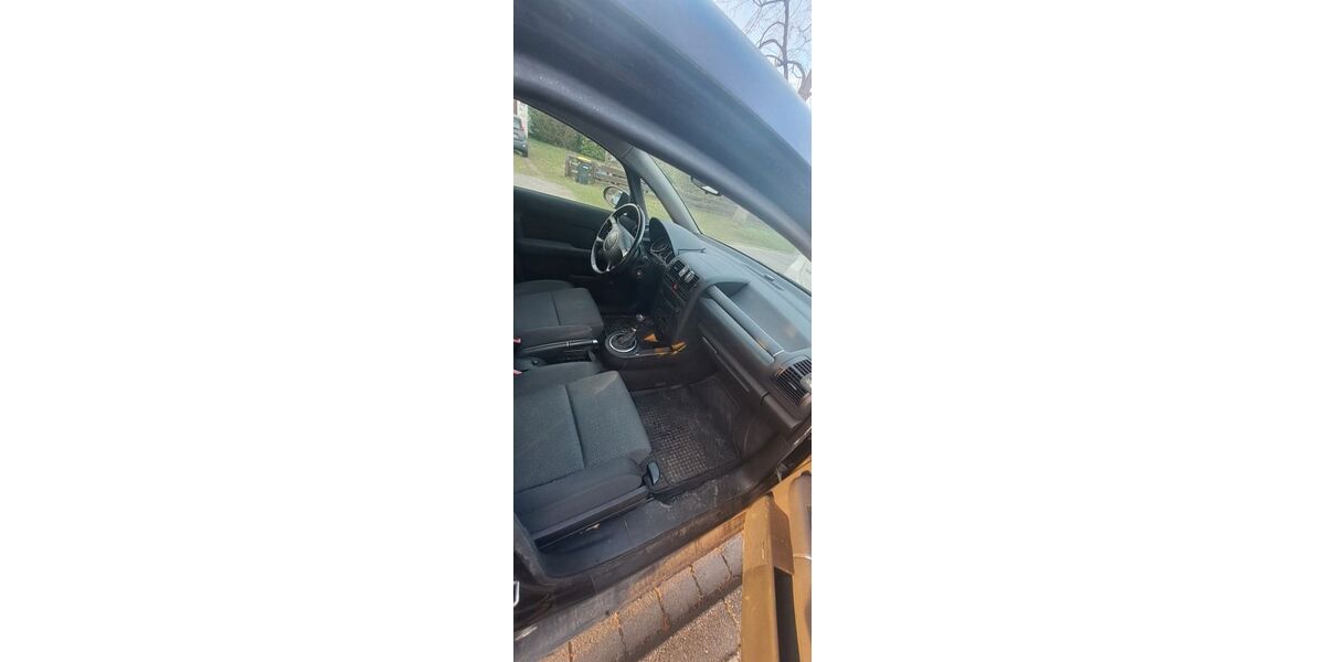 Audi A2 330.000 km 950 &euro; Sehnde 31319