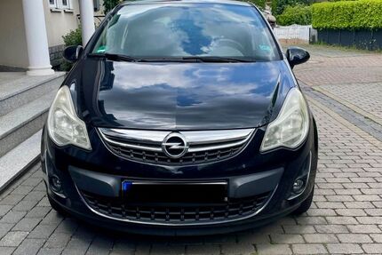 Opel Corsa 114.500 km 3.990 &euro; Niederdorfelden 61138