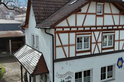 Haus Schwieberdingen - 7 Zimmer, 160 m&sup2;, 690.000&euro; | Angebot:25460026