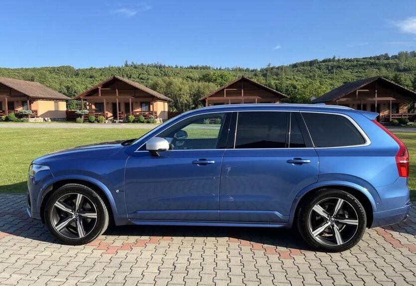 XC90
