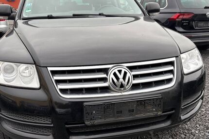 VW Touareg 242.677 km 3.950 &euro; Ochtendung 56299