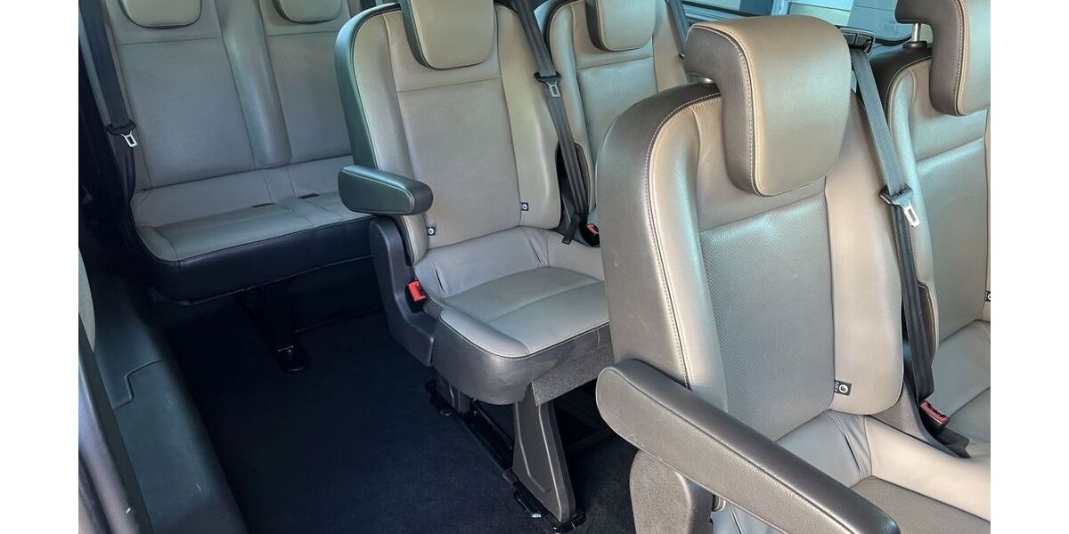 Ford Tourneo Custom 178.800 km 18.850 &euro; Düdenbüttel 21709