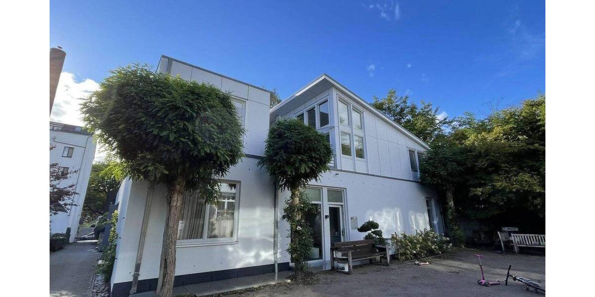 Etagenwohnung Hamburg Winterhude - 6 Zimmer, 241 m&sup2;, 7.000&euro; | Angebot:26902373