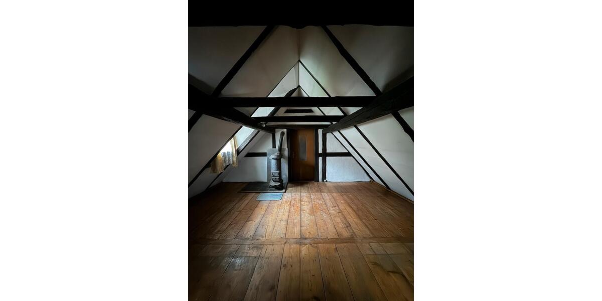 Einfamilienhaus Pößneck - 4 Zimmer, 90 m&sup2;, 57.000&euro; | Angebot:27097695