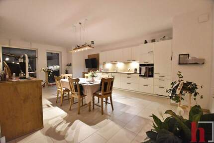 Moderne Doppelhaushälfte mit Carport in ruhiger Lage von Visbek 4 zimmer